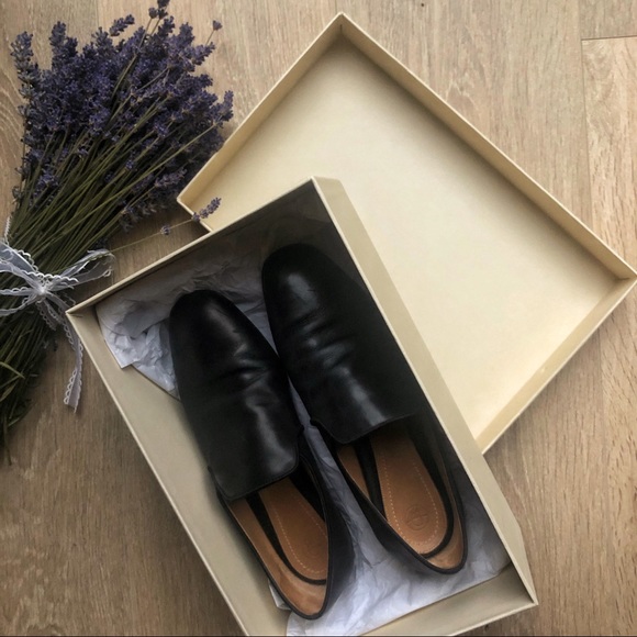 SOLD The Row Black Slippers - Picture 3 of 3